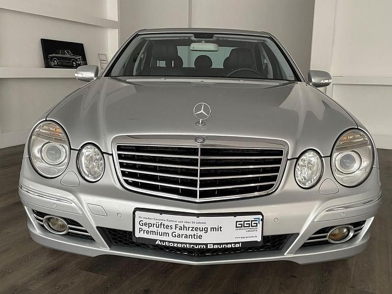 Gebraucht Mercedes E500 387 PS (284 kW) 2008 Silber Limousine