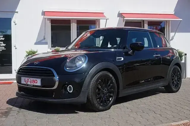 Gebraucht Mini Cooper 102 PS (75 kW) 2020 Schwarz Kleinwagen
