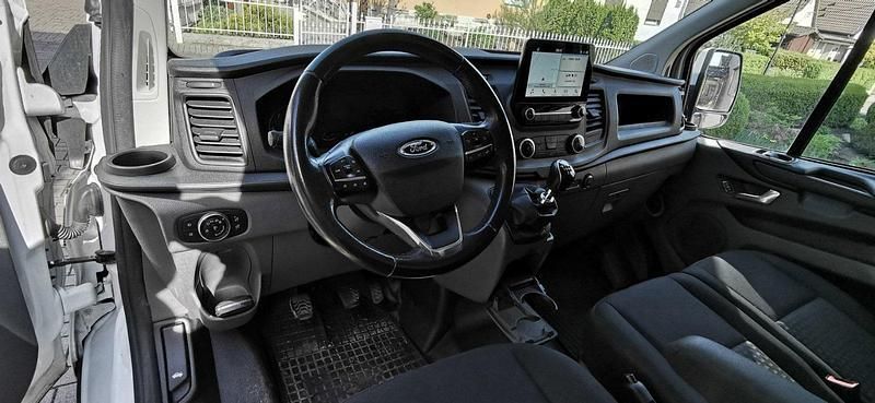 Gebraucht Ford Transit Custom 105 PS (77 kW) 2018 Weiß Van / Kleinbus