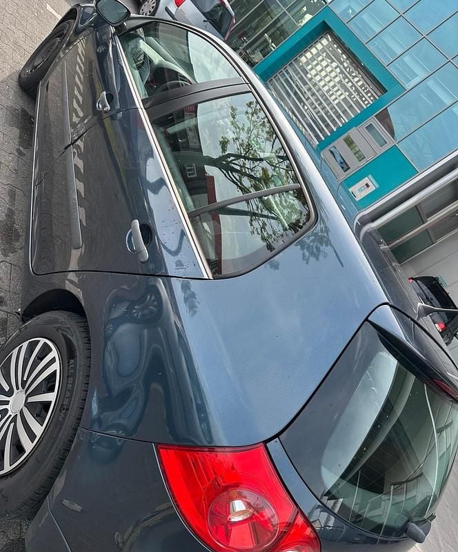 Gebraucht VW Golf V 110 PS (80 kW) 2007 Blau Kleinwagen