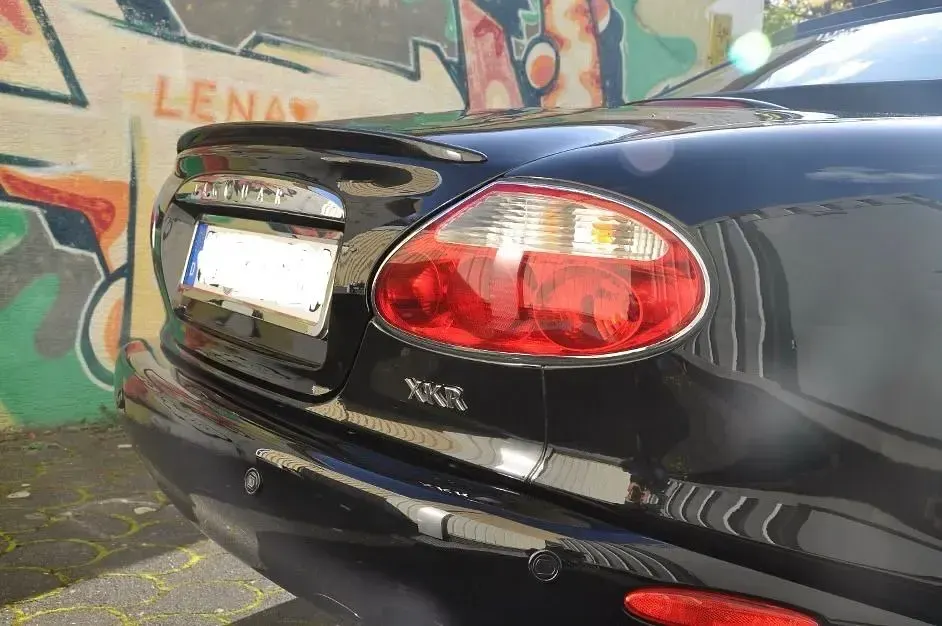 Usata Jaguar XKR 363 CV (266 kW) 2002 Nero Cabrio