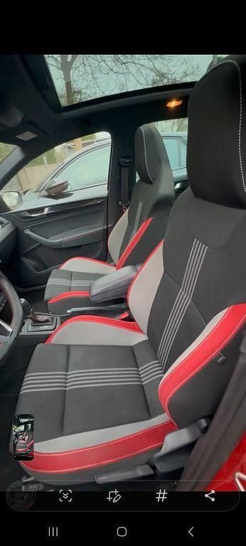 Gebraucht Skoda Rapid 125 PS (91 kW) 2017 Rot Kleinwagen