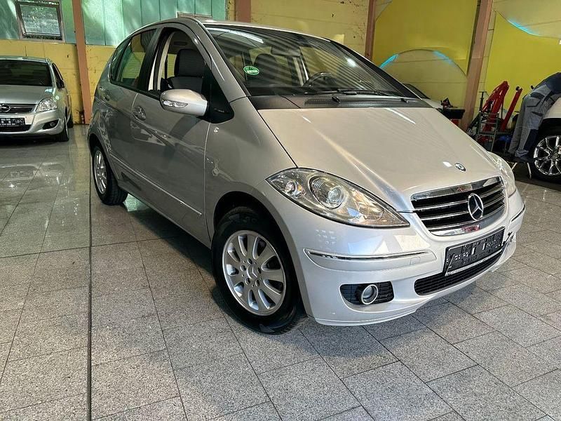 Silber Gebraucht 2006 Mercedes A170 Limousine | 4.990 € (Etwas zu teuer) - Bild 1/4