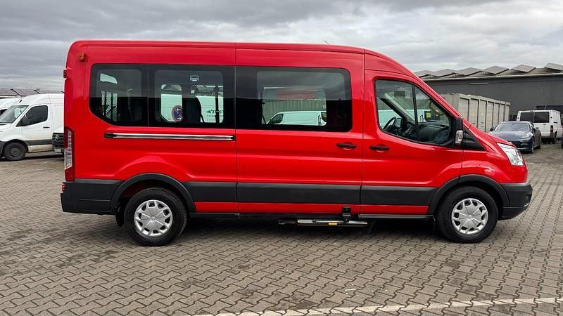 Gebraucht Ford Transit 105 PS (77 kW) 2018 Rot Van / Kleinbus