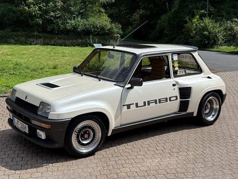 Weiß Gebraucht 1982 Renault R5 Kleinwagen | 139.999 € - Bild 1/4