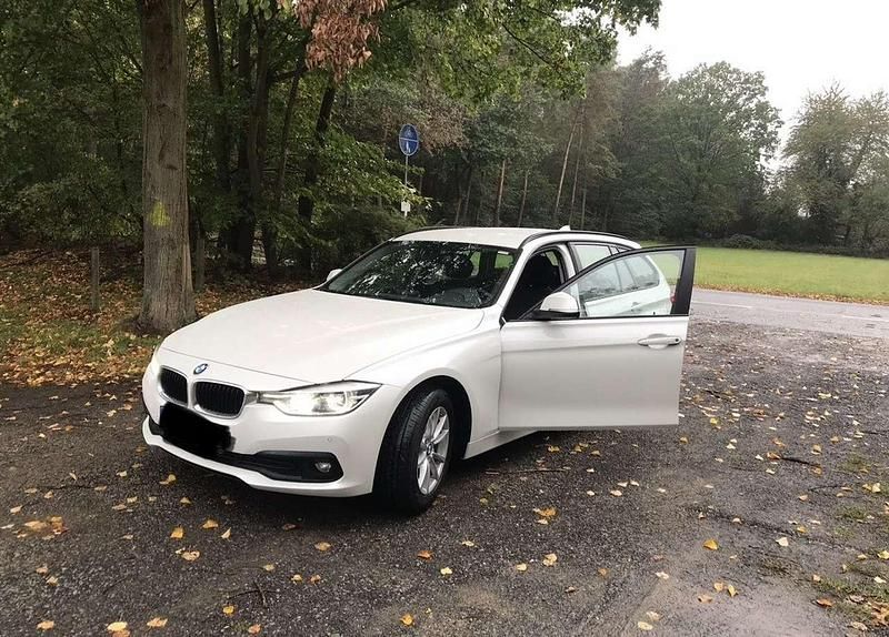 Gebraucht 2016 BMW 320 Advantage Kombi | 9.999 € (Superpreis) - Bild 1/4