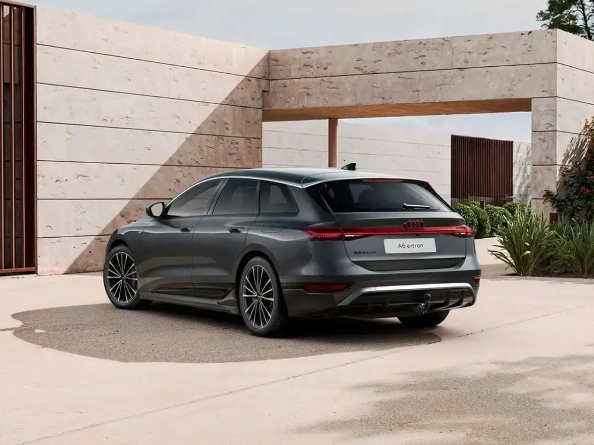 Neu Audi A6 e-tron Performance 269 kW (367 PS) 2026 Daytonagrau perleffekt Kombi