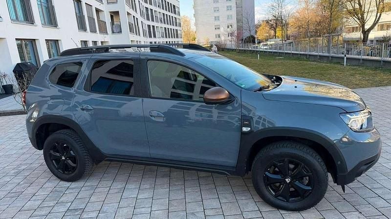 Gebraucht Dacia Duster Extreme 150 PS (110 kW) 2023 Grau SUV