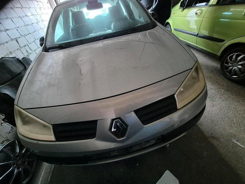 Gebraucht Renault Mégane II 82 PS (60 kW) 2002 Grün Limousine