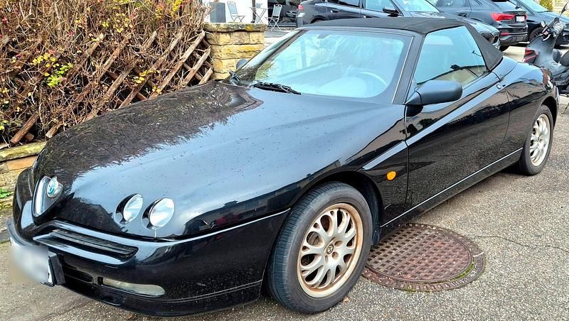 Gebraucht Alfa Romeo Spider 155 PS (114 kW) 1999 Schwarz Cabrio