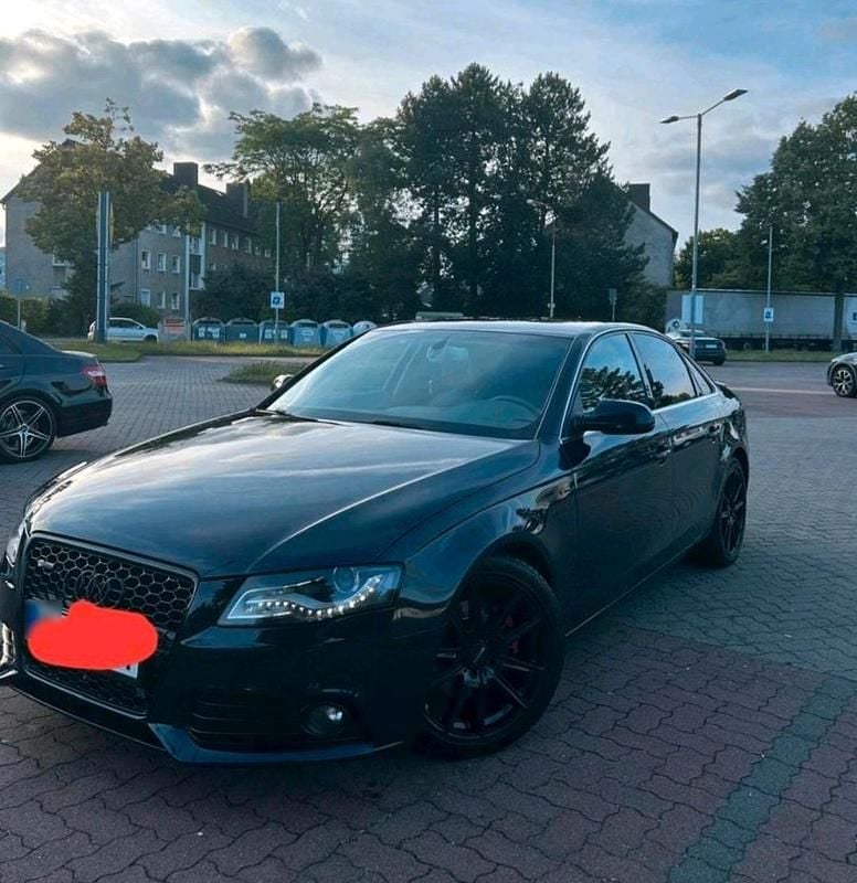 Gebraucht Audi A4 Sport 160 PS (117 kW) 2011 Blau Limousine