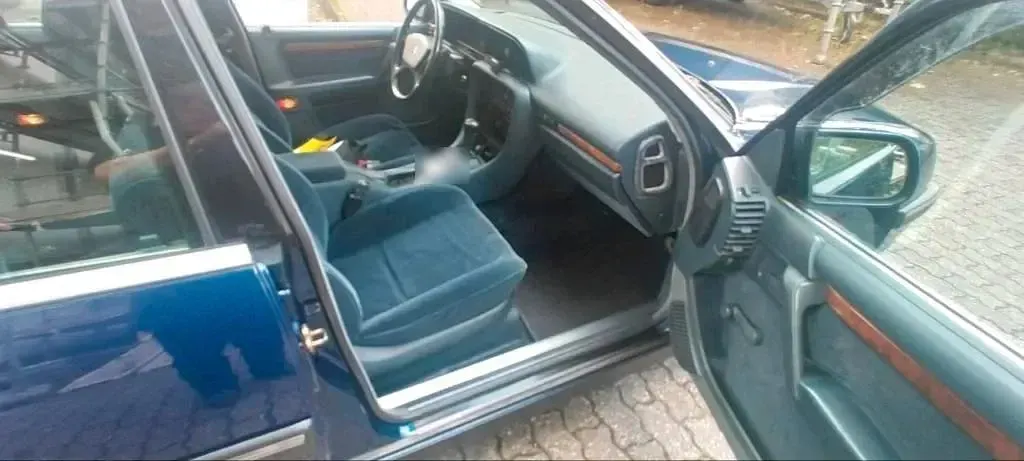 Occasion Opel Senator 177 ch (130 kW) 1992 Bleue Berline