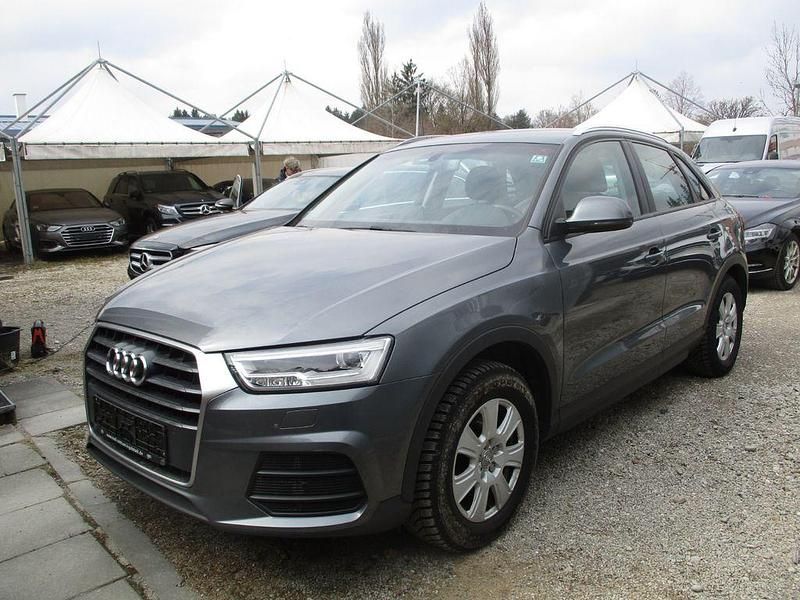 Gebraucht Audi Q3 Sport 150 PS (110 kW) 2016 Grau SUV