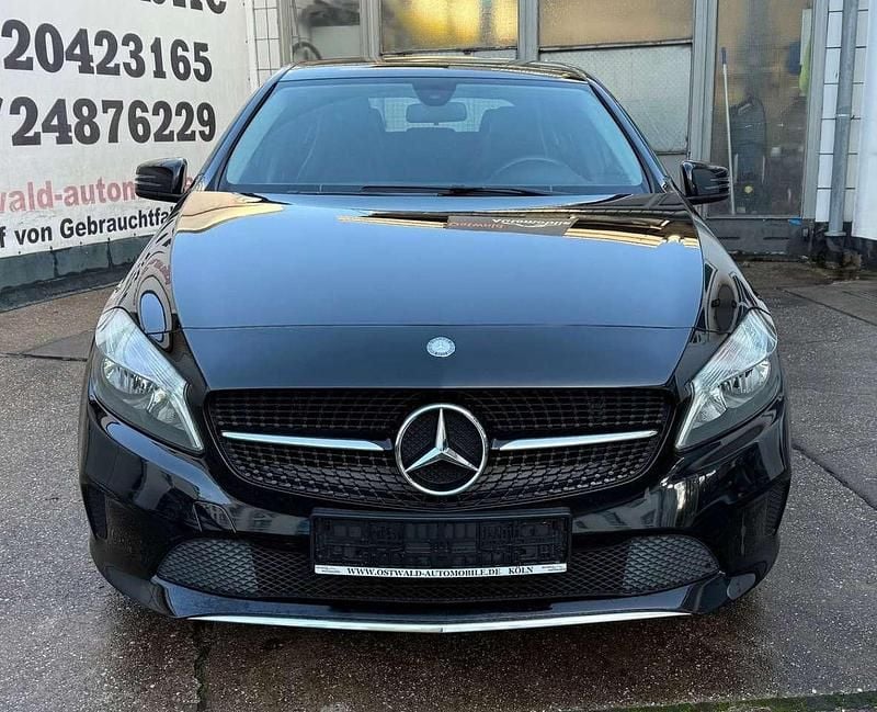 Gebraucht Mercedes A160 Style 102 PS (75 kW) 2016 Schwarz Kleinwagen
