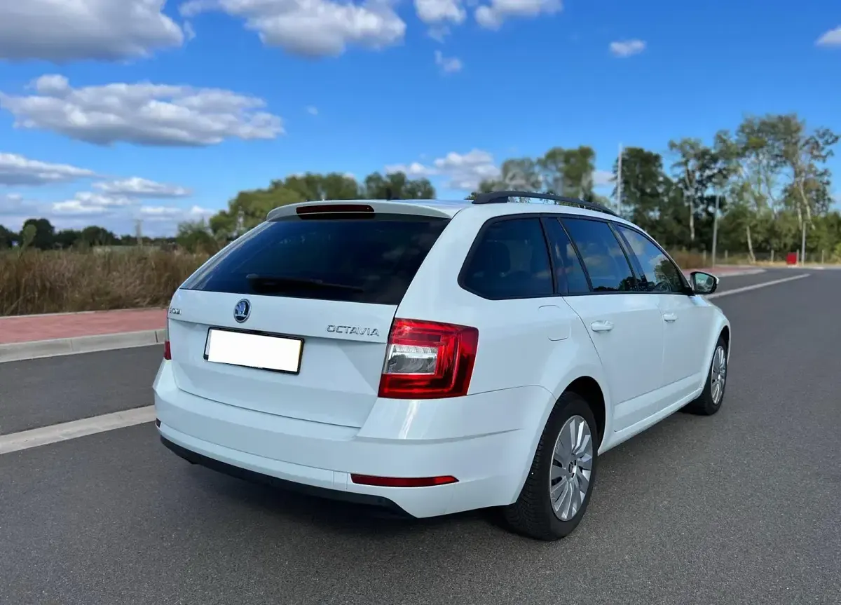 Gebraucht Skoda Octavia 150 PS (110 kW) 2017 Weiß Kombi