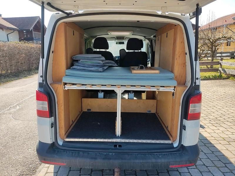 Gebraucht VW Transporter 179 PS (131 kW) 2013 Weiß Van