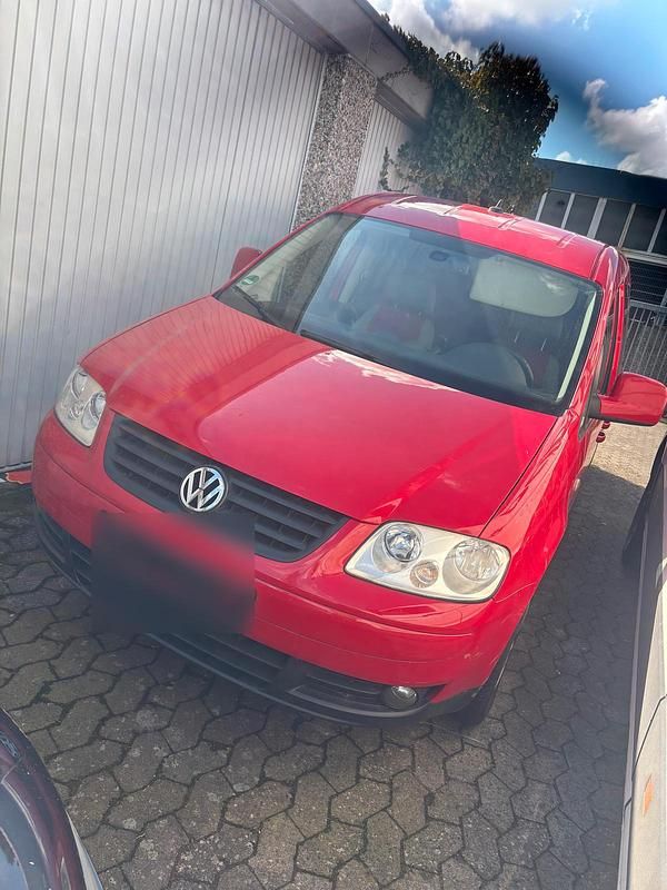 Gebraucht VW Caddy Maxi 105 PS (77 kW) 2009 Rot Van / Kleinbus