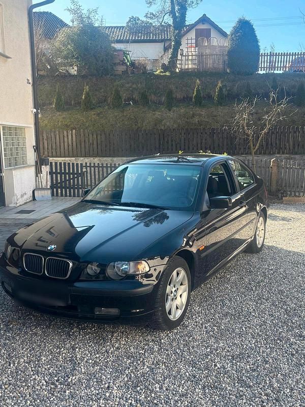 Gebraucht BMW 316 115 PS (84 kW) 2007 Schwarz Coupé