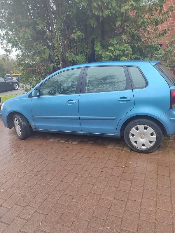 Gebraucht VW Polo 66 PS (48 kW) 2006 Blau Kleinwagen