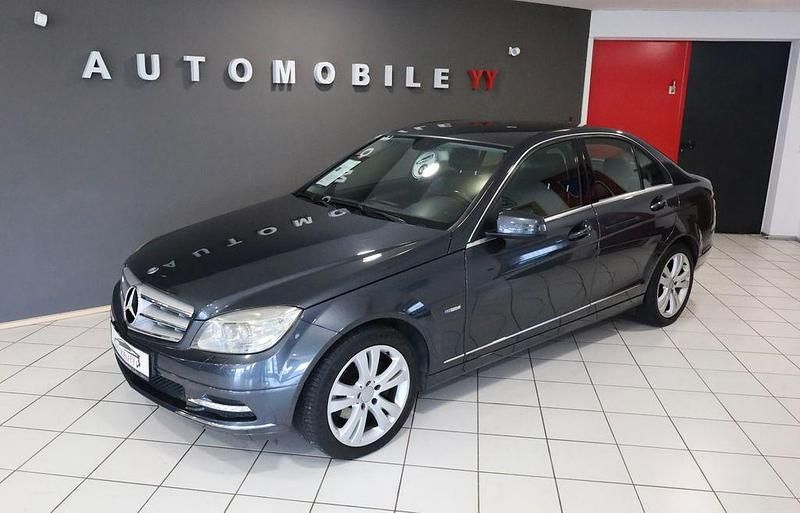 Gebraucht Mercedes C250 Avantgarde 204 PS (150 kW) 2011 Grau Limousine