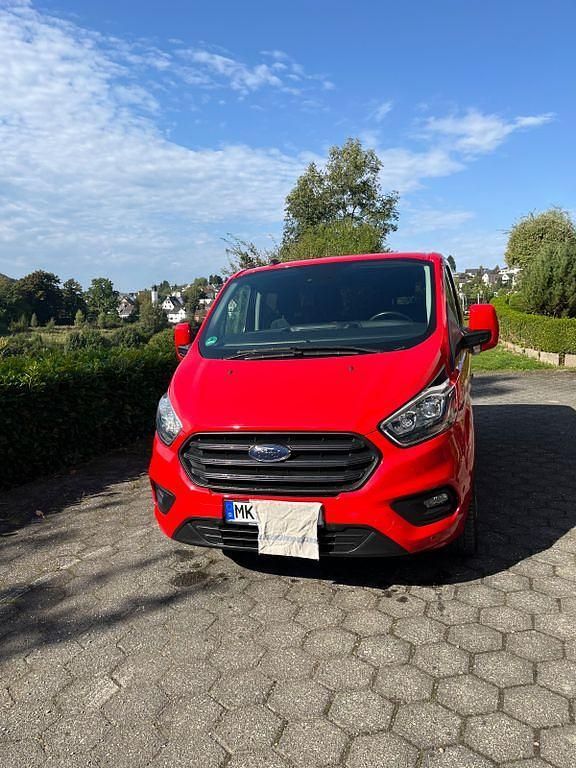 Rot Gebraucht 2021 Ford Transit Custom Van / Kleinbus | 29.900 € - Bild 1/4