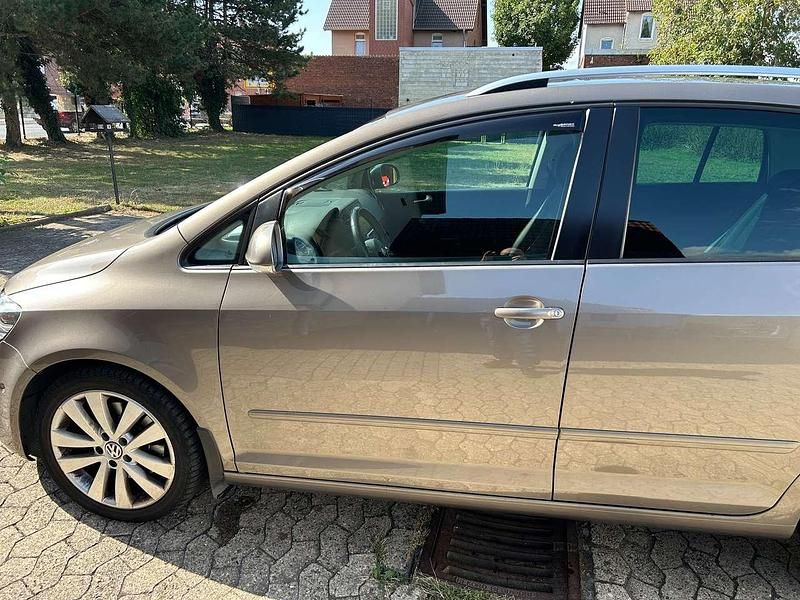Gebraucht VW Golf VI Team 160 PS (117 kW) 2010 Braun Kleinwagen