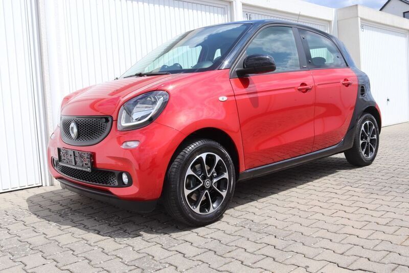 Rot Gebraucht 2016 Smart ForFour Passion Limousine | 9.290 € (Fairer Preis) - Bild 1/4