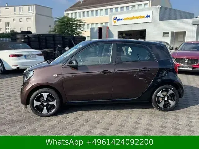 Gebraucht Smart ForFour Basis 90 PS (66 kW) 2017 Schwarz Kleinwagen