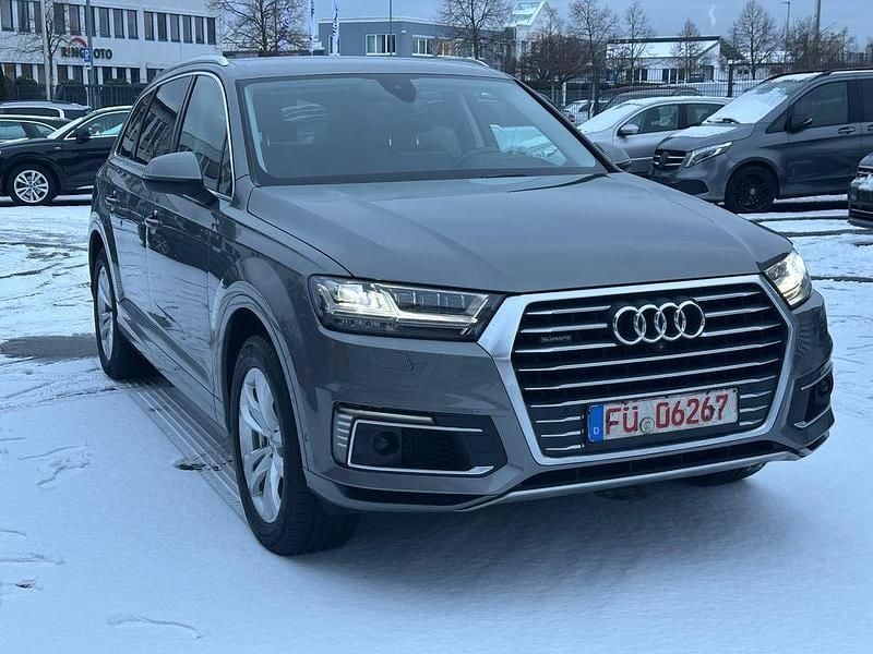 Gebraucht Audi Q7 Sport 258 PS (189 kW) 2017 Grau SUV