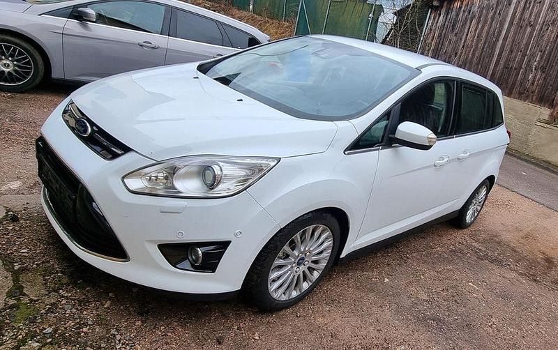 Gebraucht Ford Grand C-Max Titanium 150 PS (110 kW) 2014 Weiß Van / Kleinbus