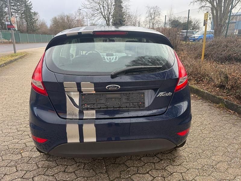 Gebraucht Ford Fiesta Trend 60 PS (44 kW) 2011 Blau Kleinwagen
