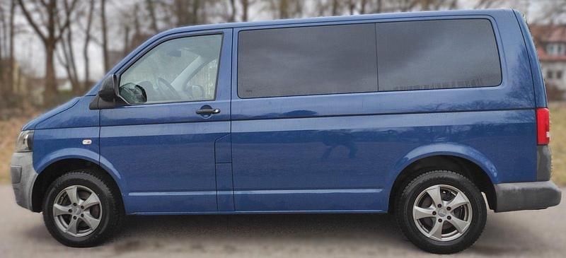 Gebraucht VW T5 140 PS (102 kW) 2011 Blau Van