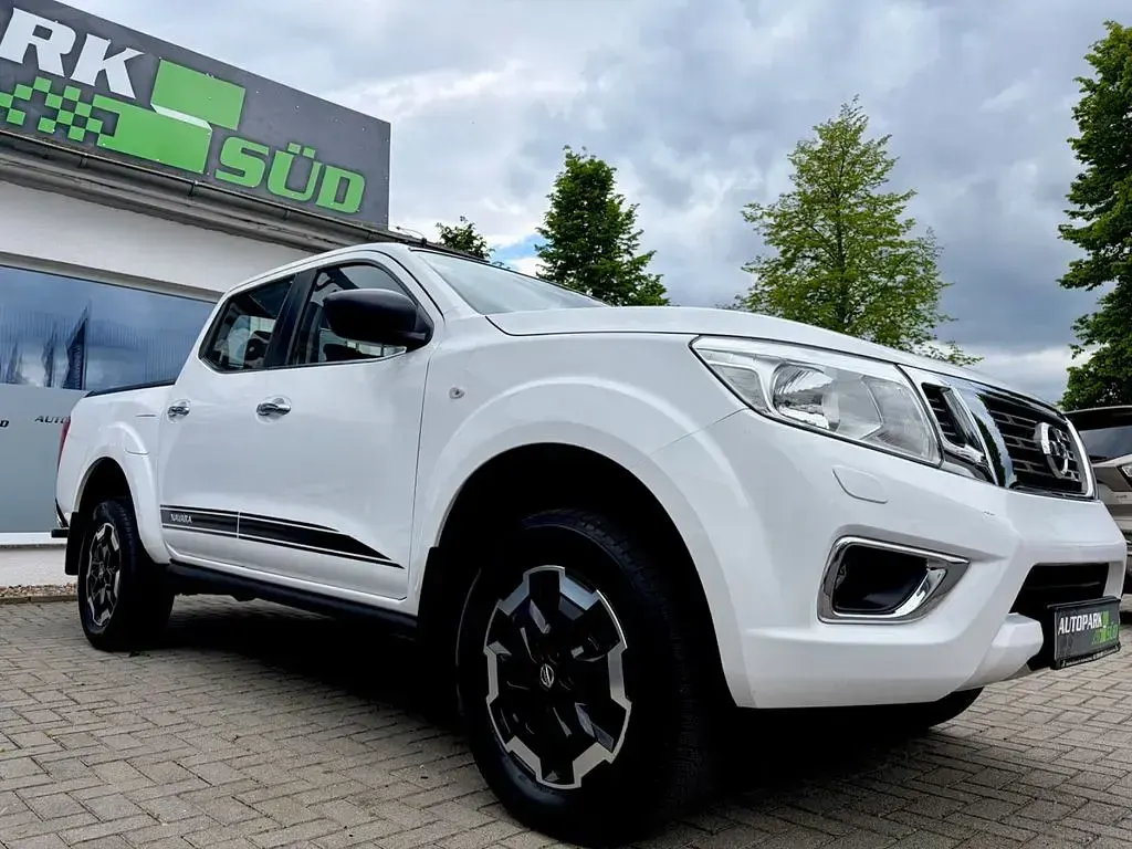 Gebraucht Nissan Navara 190 PS (139 kW) 2019 Weiß Pickup