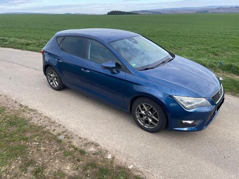 Gebraucht Seat Leon FR 125 PS (91 kW) 2016 Blau Limousine