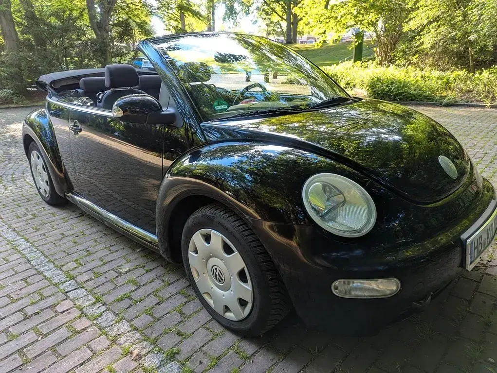 Gebraucht VW New Beetle 102 PS (75 kW) 2004 Schwarz Kleinwagen