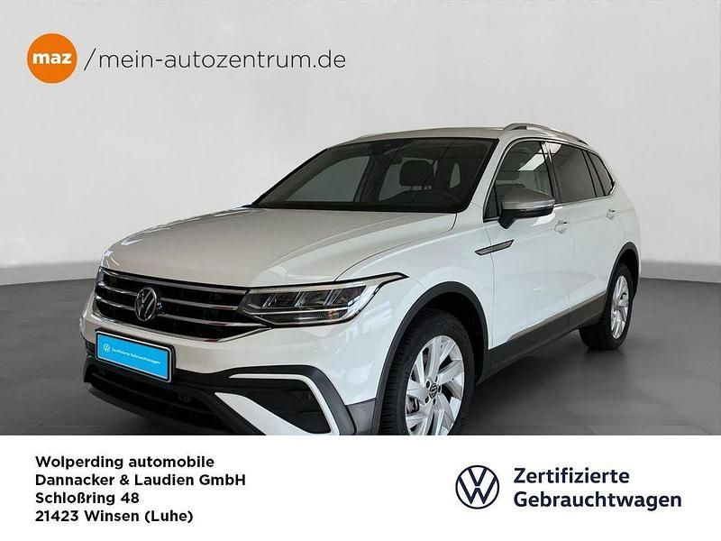 Pure white Gebraucht 2024 VW Tiguan Allspace Life SUV | 34.970 € (Fairer Preis) - Bild 1/4