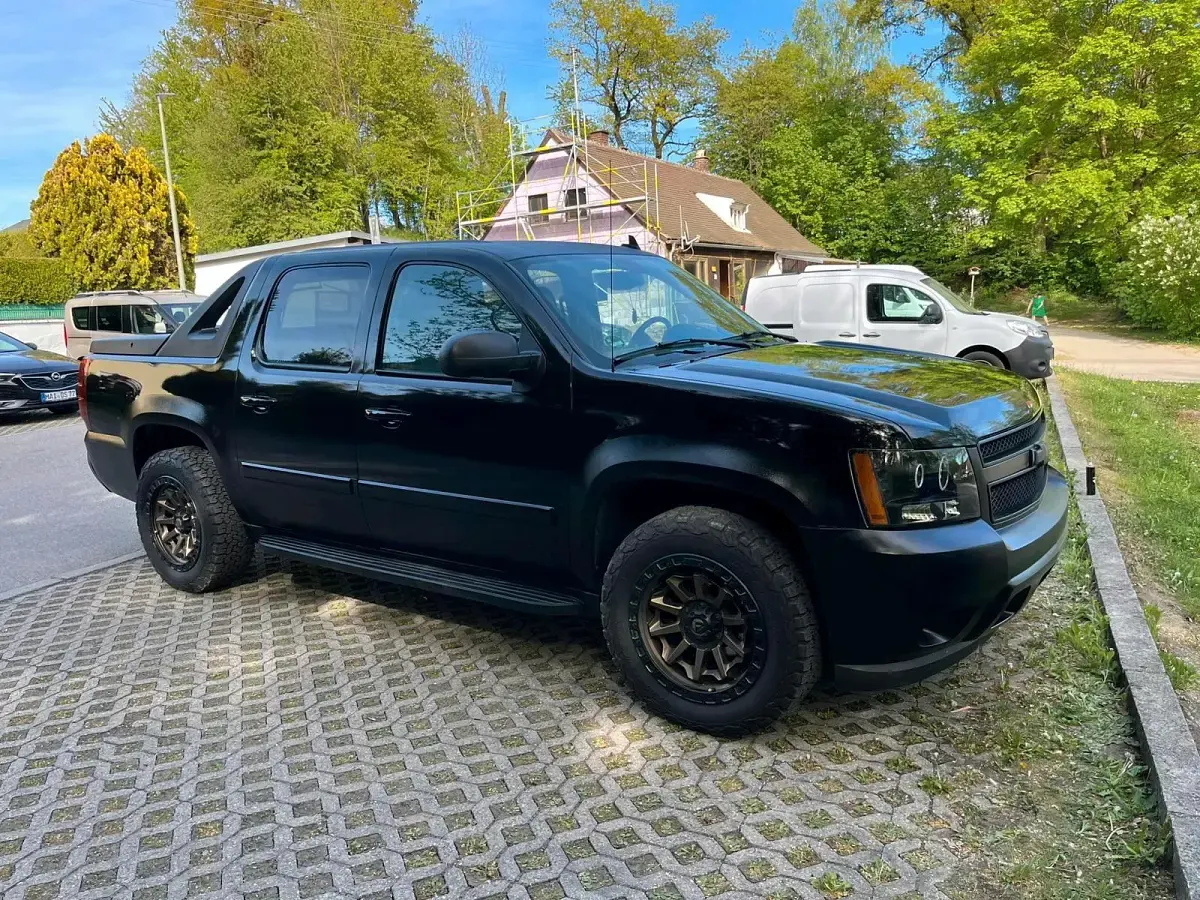 Usata Chevrolet Avalanche 320 CV (235 kW) 2007 Nero Pick-up