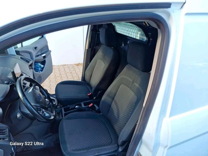 Weiß Gebraucht 2019 Ford Transit Kombi | 11.500 € (Fairer Preis) - Bild 1/4