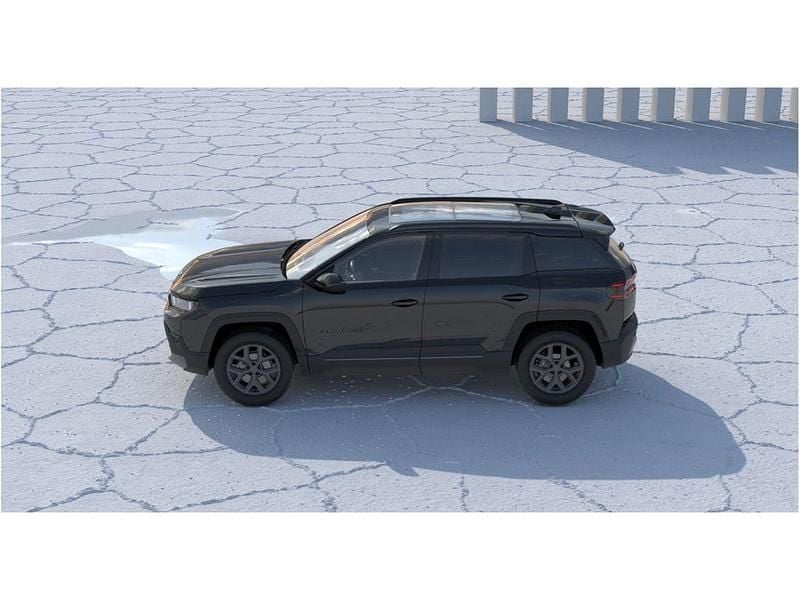 Neu Jeep Compass 145 PS (106 kW) 2026 Schwarz SUV
