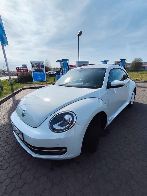 Second-hand VW Beetle Edition 105 CP (77 kW) 2012 Alb Hatchback