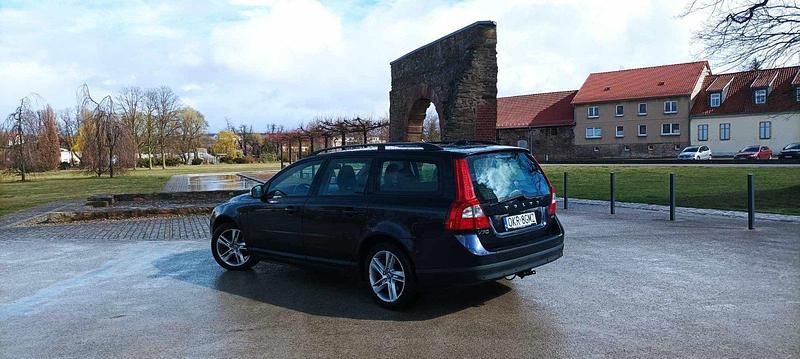 Gebraucht Volvo V70 136 PS (100 kW) 2009 Blau Kombi