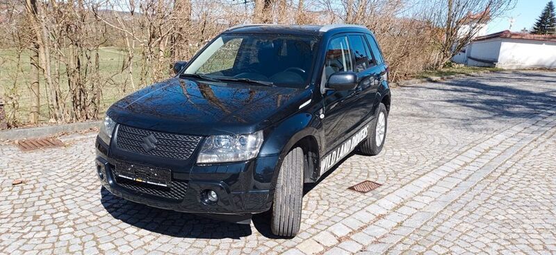 Schwarz Gebraucht 2007 Suzuki Grand Vitara Comfort+ SUV | 3.500 € (Fairer Preis) - Bild 1/4