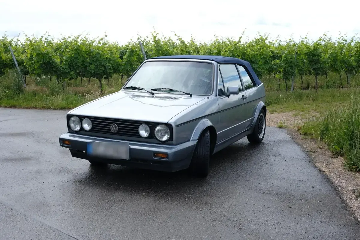 Gebraucht VW Golf Cabriolet 95 PS (69 kW) 1988 Blau Cabrio
