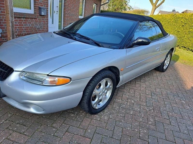 Silber Gebraucht 2000 Chrysler Stratus Cabrio | 6.290 € - Bild 1/4