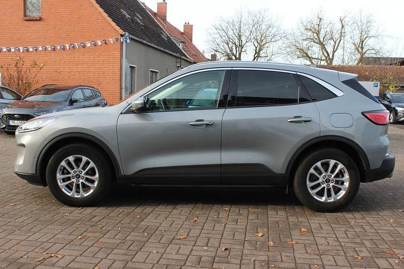 Silber Gebraucht 2022 Ford Kuga Titanium X SUV | 27.900 € (Fairer Preis) - Bild 1/4