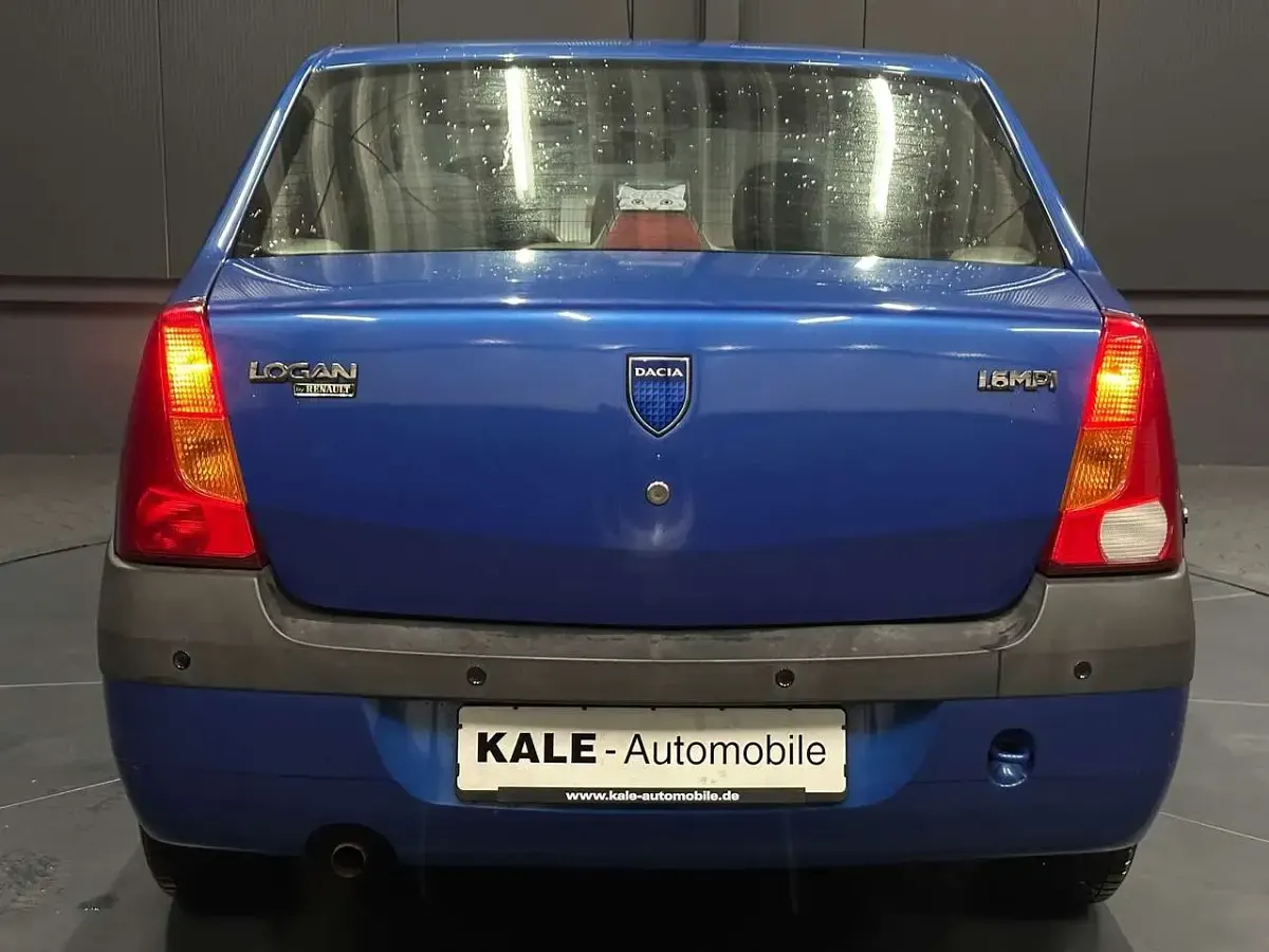 Używany Dacia Logan 87 KM (63 kW) 2006 Niebieski Sedan/Limuzyna