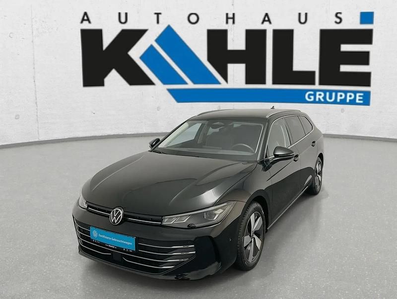 Schwarz Gebraucht 2025 VW Passat Business Kombi | 35.990 € - Bild 1/4
