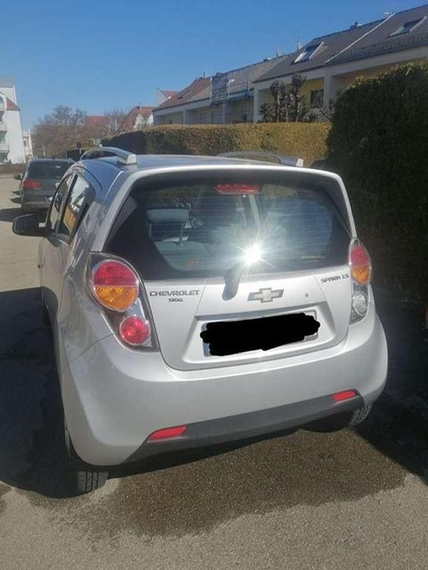 Gebraucht Chevrolet Spark LS 82 PS (60 kW) 2011 Grau Kleinwagen