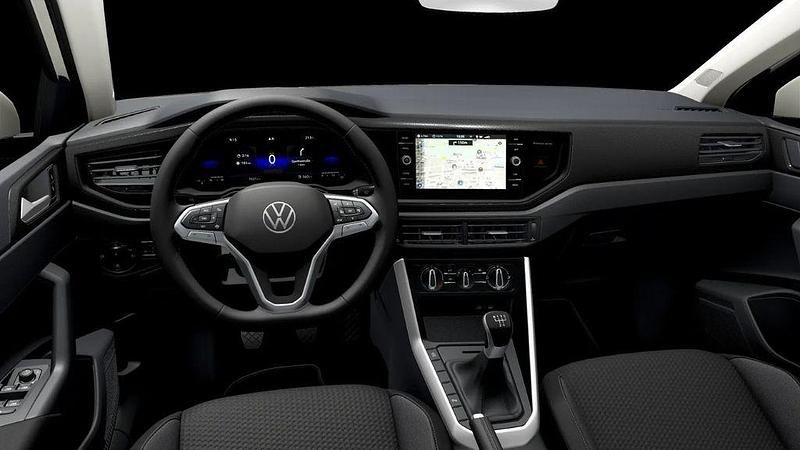 Gebraucht VW Polo Life 80 PS (58 kW) 2023 Ascotgrau Kleinwagen
