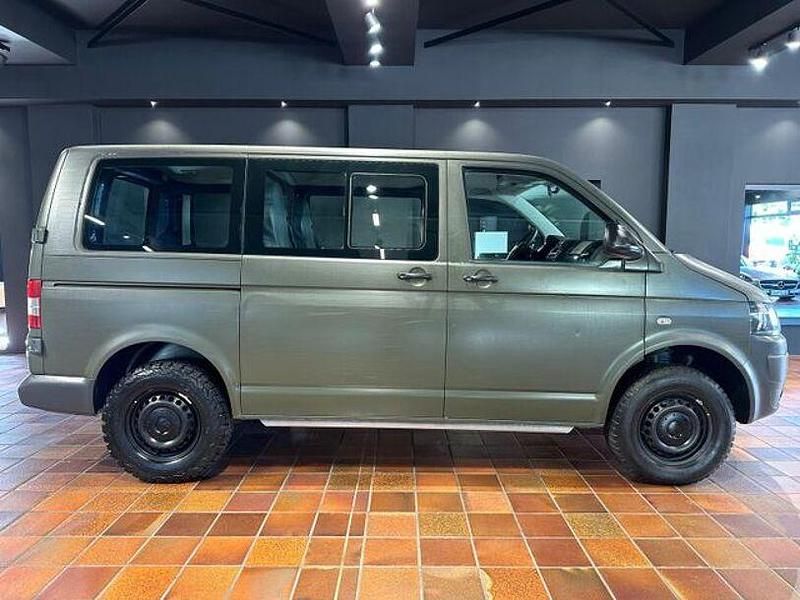 Indienblau f3 / l5m Gebraucht 2011 VW T5 Van | 37.950 € - Bild 1/4